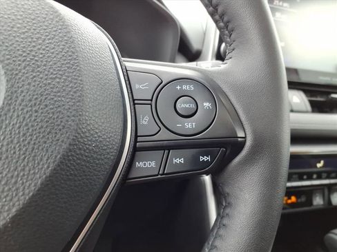 Certified 2022 Toyota RAV4 XLE image 22