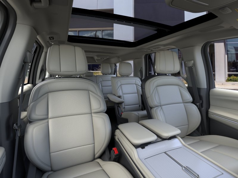 New 2026 Lincoln Navigator L Reserve w/ Jet Appearance Package AWD/4WD image 35