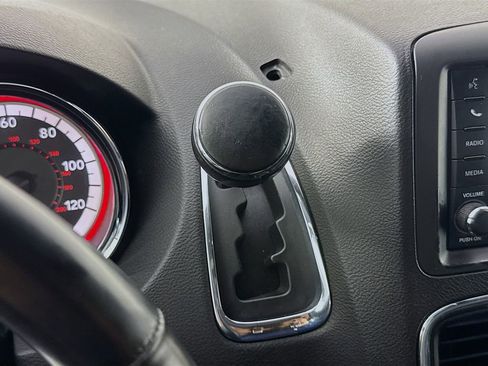 Used 2018 Dodge Grand Caravan GT FWD image 20