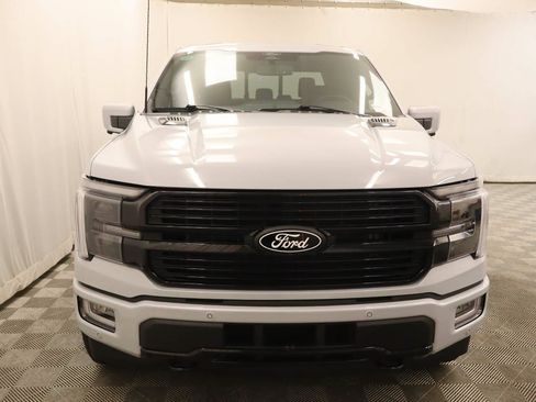 Certified 2025 Ford F150 Platinum w/ FX4 Off-Road Package AWD/4WD image 4