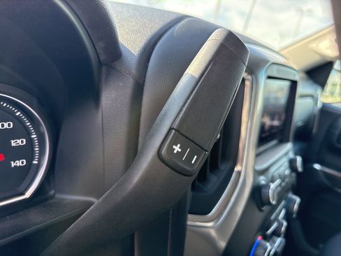 Used 2019 Chevrolet Silverado 1500 LT Trail Boss image 17