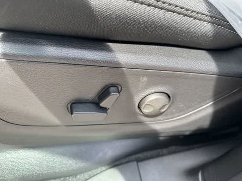 New 2026 RAM 1500 Big Horn w/ Night Edition image 9