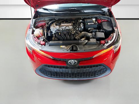 Used 2021 Toyota Corolla LE FWD image 27