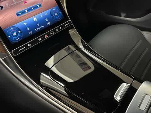 Certified 2026 Mercedes-Benz GLC 300 4MATIC image 23