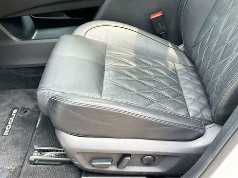 Certified 2023 Nissan Rogue Platinum w/ Platinum Premium Package image 20