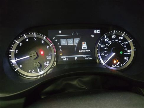 Used 2023 Toyota Highlander XLE AWD/4WD image 20