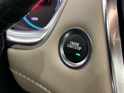 Used 2023 Chevrolet Traverse LS w/ Safety Package image 35