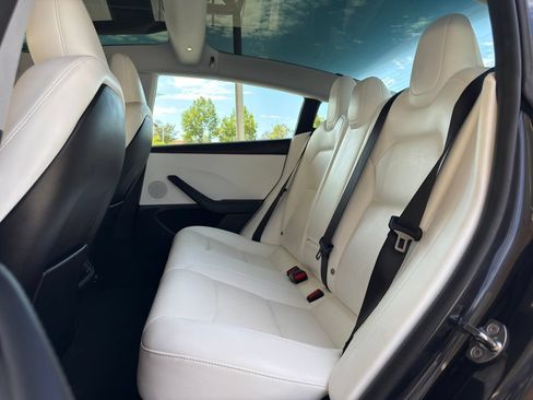Used 2024 Tesla Model 3 Long Range AWD/4WD image 22