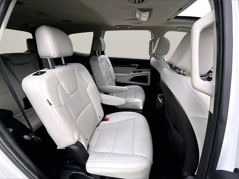 Used 2023 Kia Telluride S w/ S Sunroof Package image 25