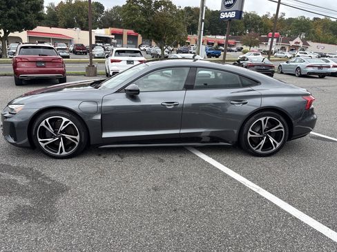 Certified 2023 Audi e-tron GT Premium Plus image 5