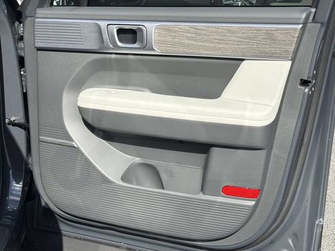 New 2026 Hyundai Santa Fe Limited FWD image 16
