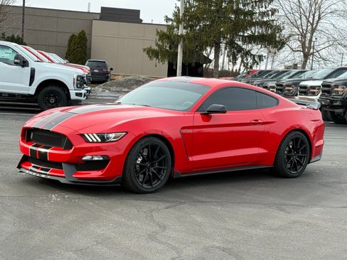 Used 2016 Ford Mustang Shelby GT350 w/ Technology Package image 7