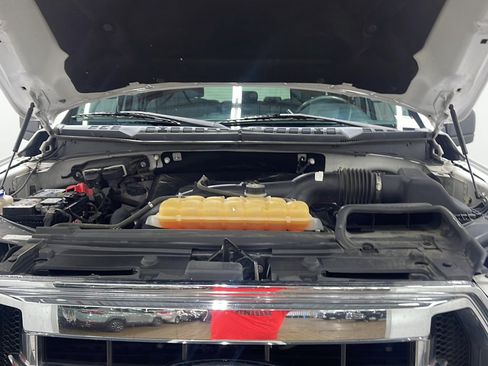 Used 2016 Ford F150 XLT w/ Equipment Group 301A Mid RWD image 24