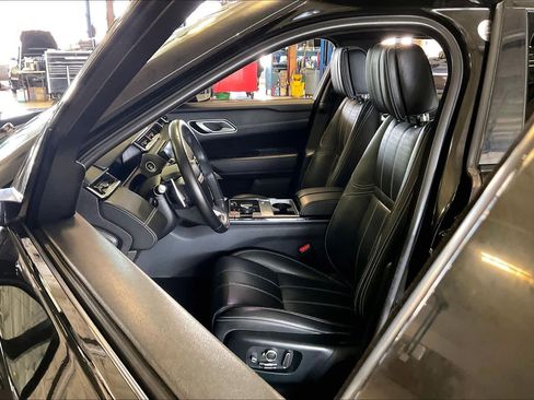 Used 2020 Land Rover Range Rover Velar R-Dynamic HSE image 7