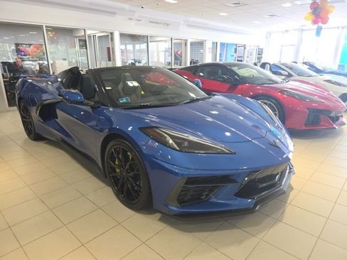 Used 2023 Chevrolet Corvette Stingray Convertible w/ Z51 Performance Package image 1
