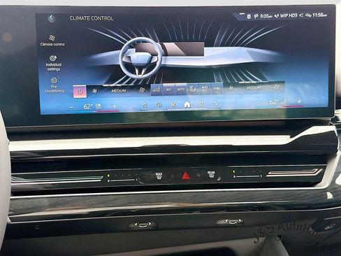 Used 2026 BMW 530i xDrive w/ M Sport Package AWD/4WD image 20