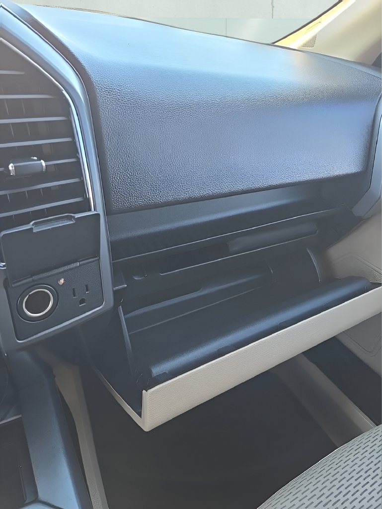Used 2019 Ford F150 XLT w/ Equipment Group 302A Luxury AWD/4WD image 28