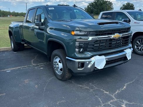 New 2026 Chevrolet Silverado 3500 LT w/ All Star Edition AWD/4WD image 1