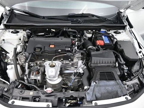 Used 2024 Honda Civic Sport image 17