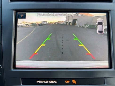 Used 2017 Lincoln MKZ Premiere image 26