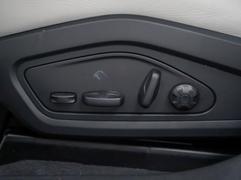 Certified 2023 Porsche Taycan 4S image 25