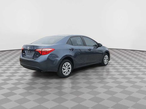 Used 2017 Toyota Corolla LE image 8
