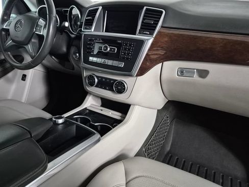 Used 2014 Mercedes-Benz ML 350 4MATIC image 37