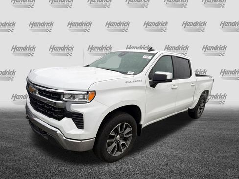 Used 2024 Chevrolet Silverado 1500 LT AWD/4WD image 5