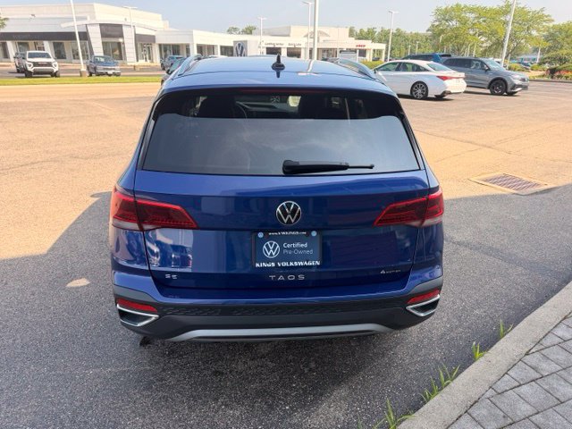 Certified 2024 Volkswagen Taos SE AWD/4WD image 15