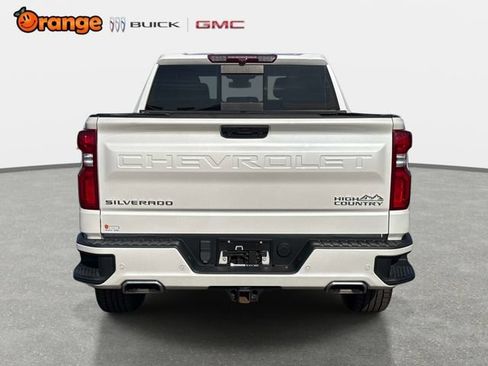 Used 2024 Chevrolet Silverado 1500 High Country AWD/4WD image 4