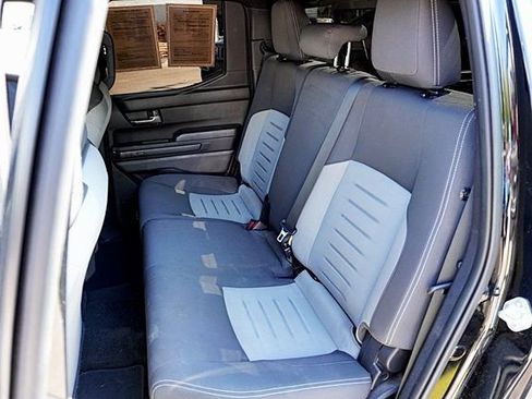 Used 2024 Toyota Tacoma TRD Off-Road w/ TRD Off Road Upgrade Package image 18