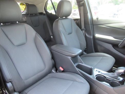 Used 2023 Buick Encore GX Select w/ Sport Touring Package AWD/4WD image 9
