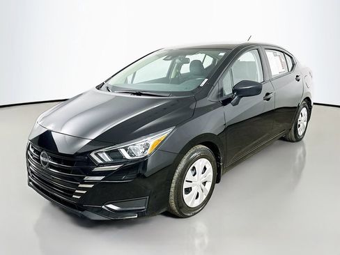Used 2024 Nissan Versa S w/ Trunk Package FWD image 3