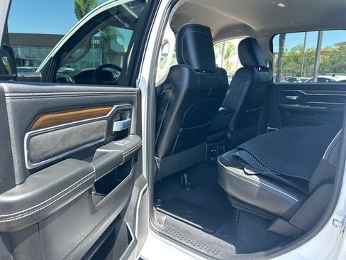 Used 2024 RAM 2500 Laramie AWD/4WD image 9