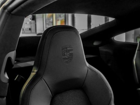 Certified 2024 Porsche 911 GT3 RWD image 24
