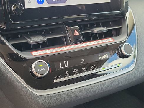 Used 2026 Toyota Corolla LE image 26