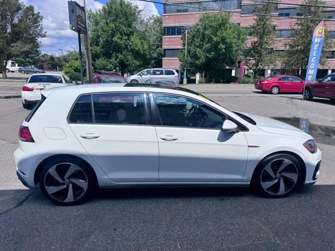 Used 2018 Volkswagen GTI SE FWD image 6