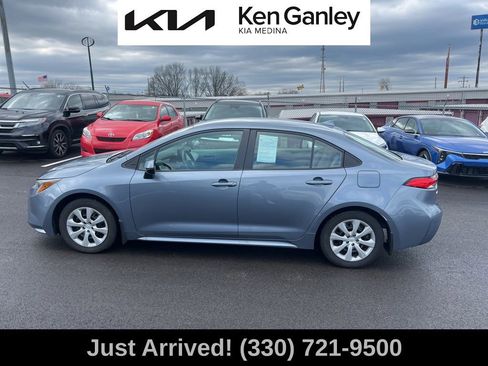 Used 2024 Toyota Corolla LE image 8