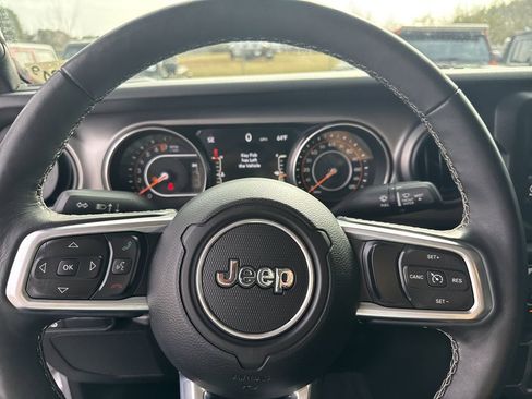 Used 2020 Jeep Gladiator Sport w/ Quick Order Package 24S image 26
