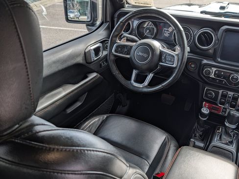 Used 2022 Jeep Wrangler Unlimited Rubicon AWD/4WD image 9