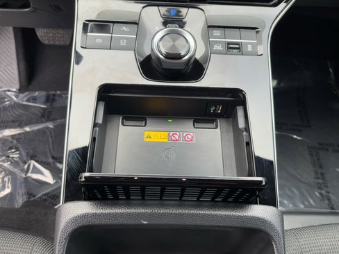 Certified 2024 Toyota bZ4X XLE image 28