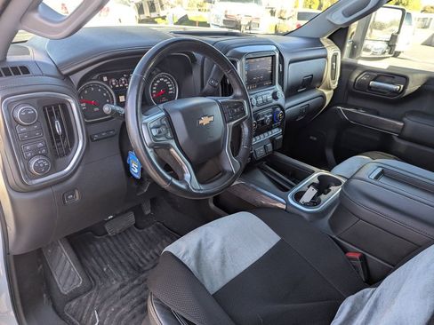 Used 2020 Chevrolet Silverado 1500 LTZ image 24