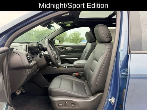 Certified 2024 Chevrolet Traverse LT w/ Enhanced Driving Package AWD/4WD image 8