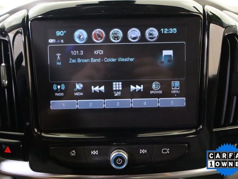 Used 2018 Chevrolet Traverse LT w/ LPO, Floor Liner Package FWD image 25