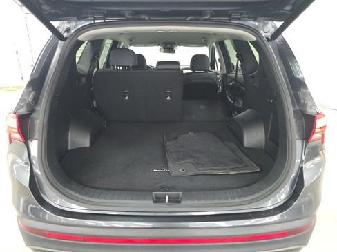 Used 2023 Hyundai Santa Fe SEL AWD/4WD image 7