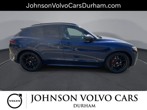 Used 2020 Alfa Romeo Stelvio Ti Sport AWD/4WD image 9