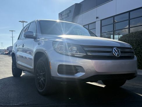 Used 2013 Volkswagen Tiguan S image 1