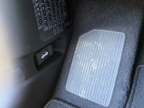 Used 2023 Honda Pilot Touring image 48