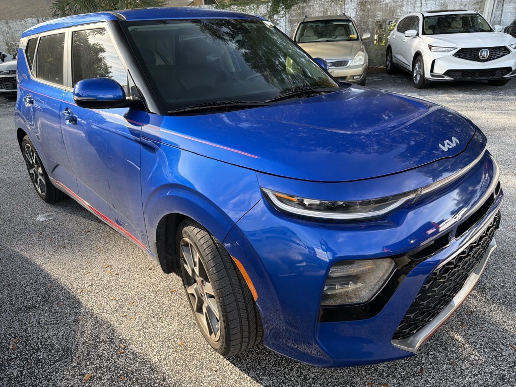 Used 2022 Kia Soul Turbo FWD image 1