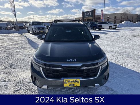 Used 2024 Kia Seltos SX image 4